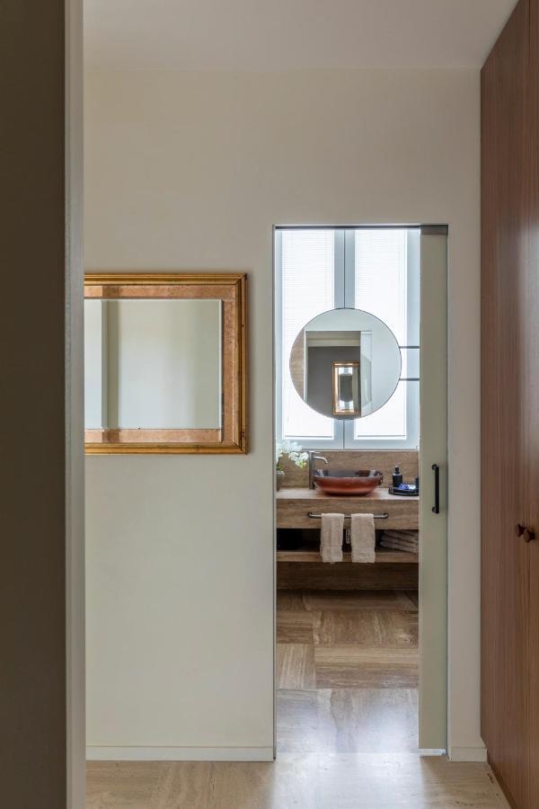 Le Case Di Andrea - Luxe Rome Apartment ภายนอก รูปภาพ