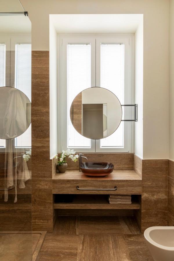 Le Case Di Andrea - Luxe Rome Apartment ภายนอก รูปภาพ